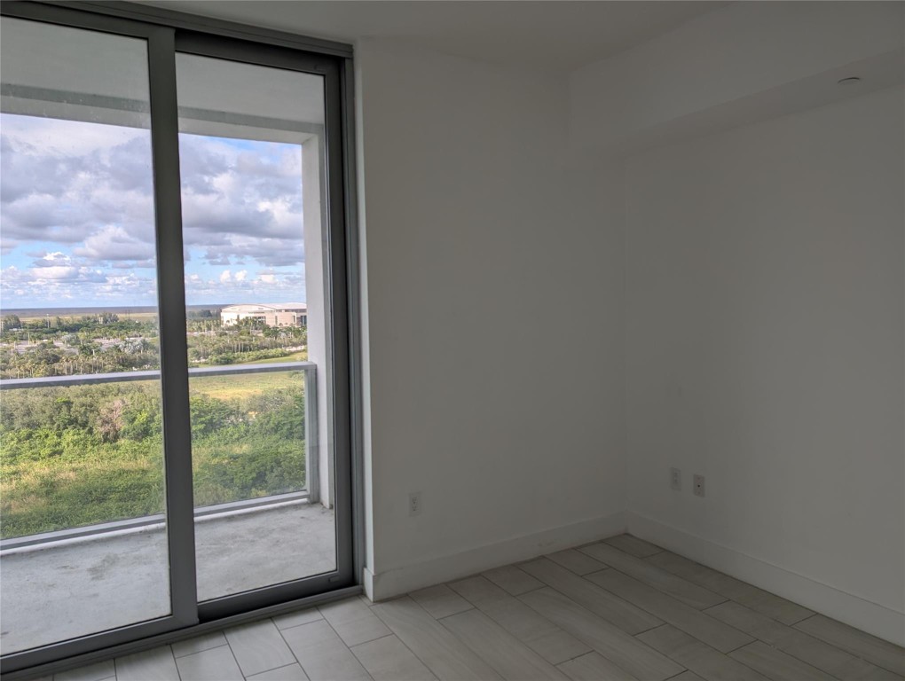 ONE METROPICA - Residential