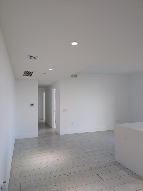 ONE METROPICA - Residential