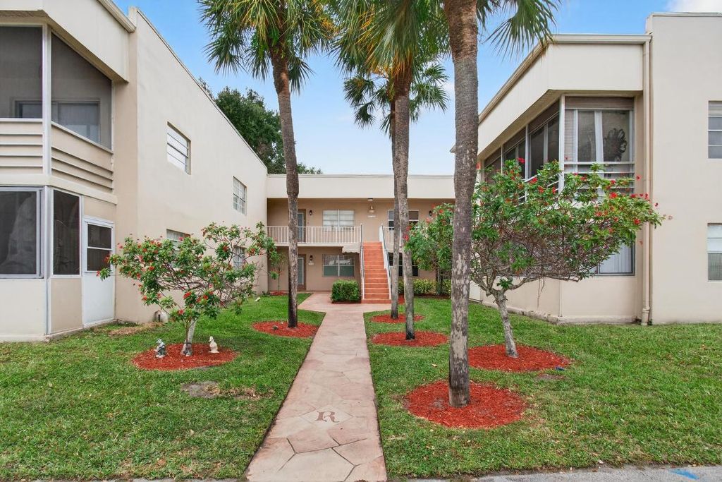 Photo of 826 Normandy R, Delray Beach, FL 33484 (MLS # R11157579)