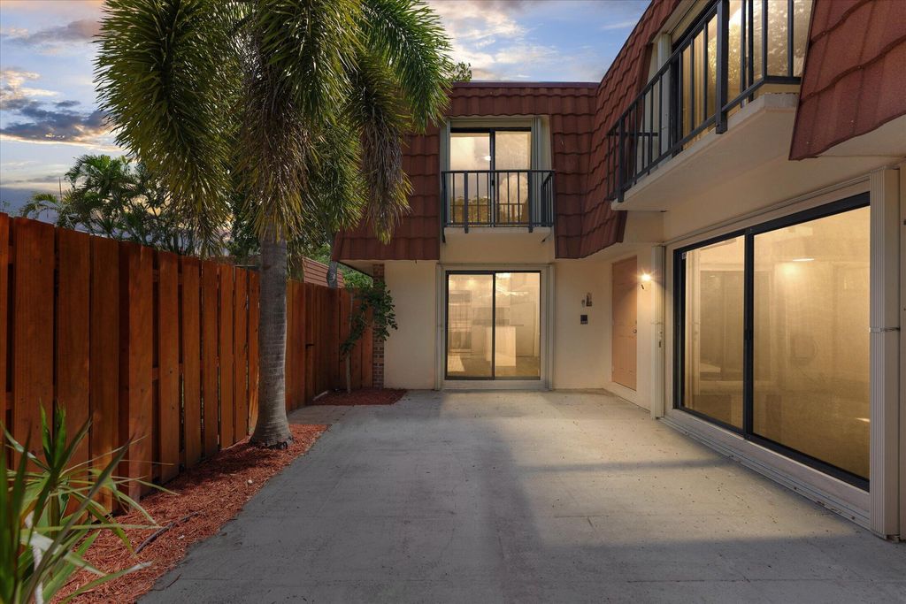 Photo of 3010 San Clara Drive #19-c, Delray Beach, FL 33445 (MLS # B26030693)
