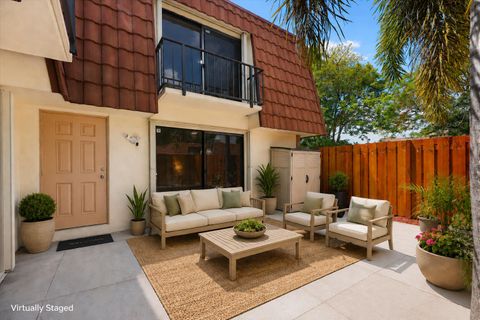 3010 San Clara Drive 19-c Delray Beach FL 33445