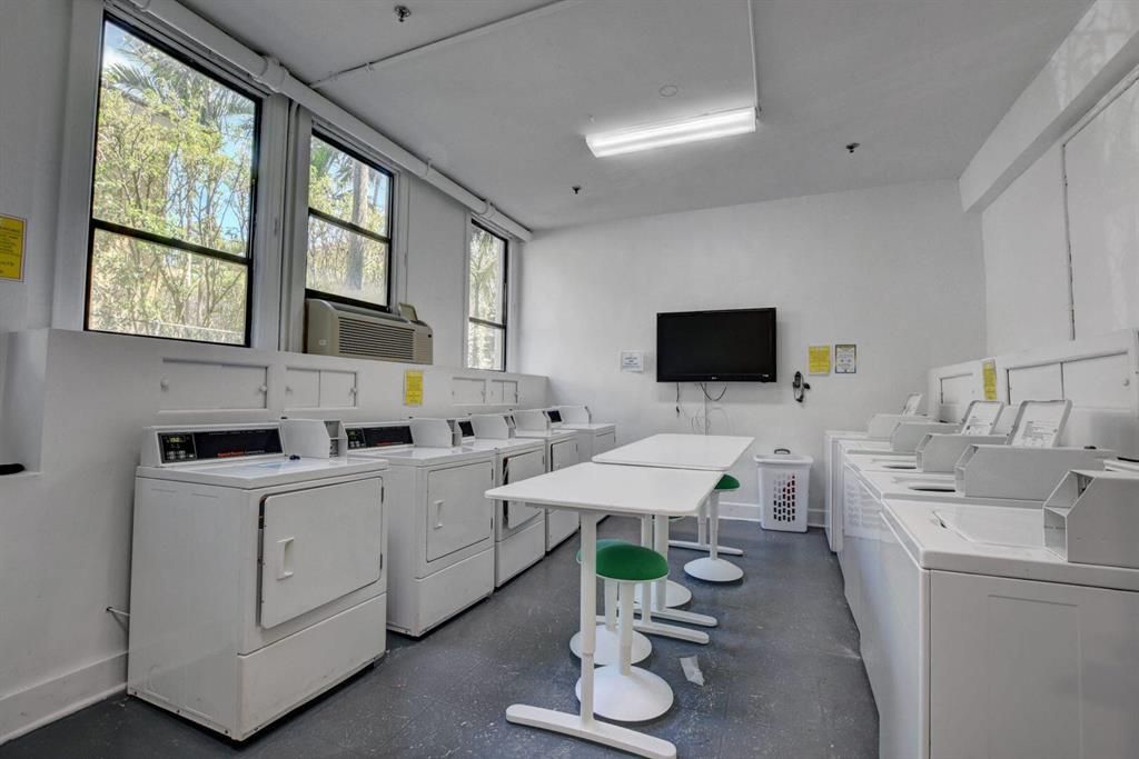 Photo of 235 Sunrise Ave #2008, Palm Beach, FL 33480 (MLS # R10757781)