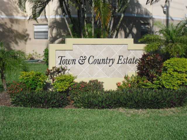 TOWN & COUNTRY ESTATES CONDO - Residential Lease