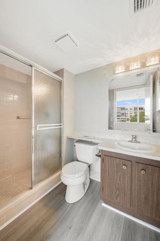 VILLAGES OF ORIOLE ABBEY CONDO - Residential Lease