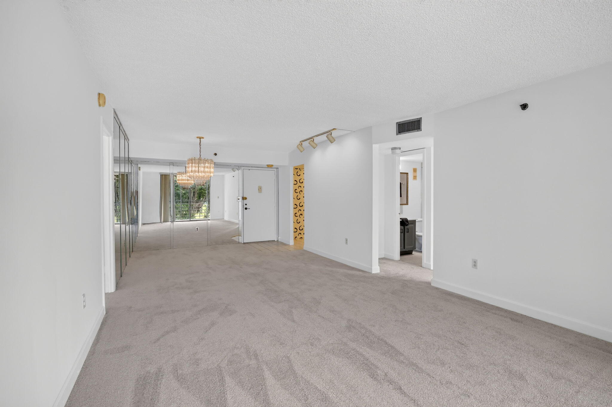 1100 Saint Charles Place 203, Pembroke Pines FL 33026