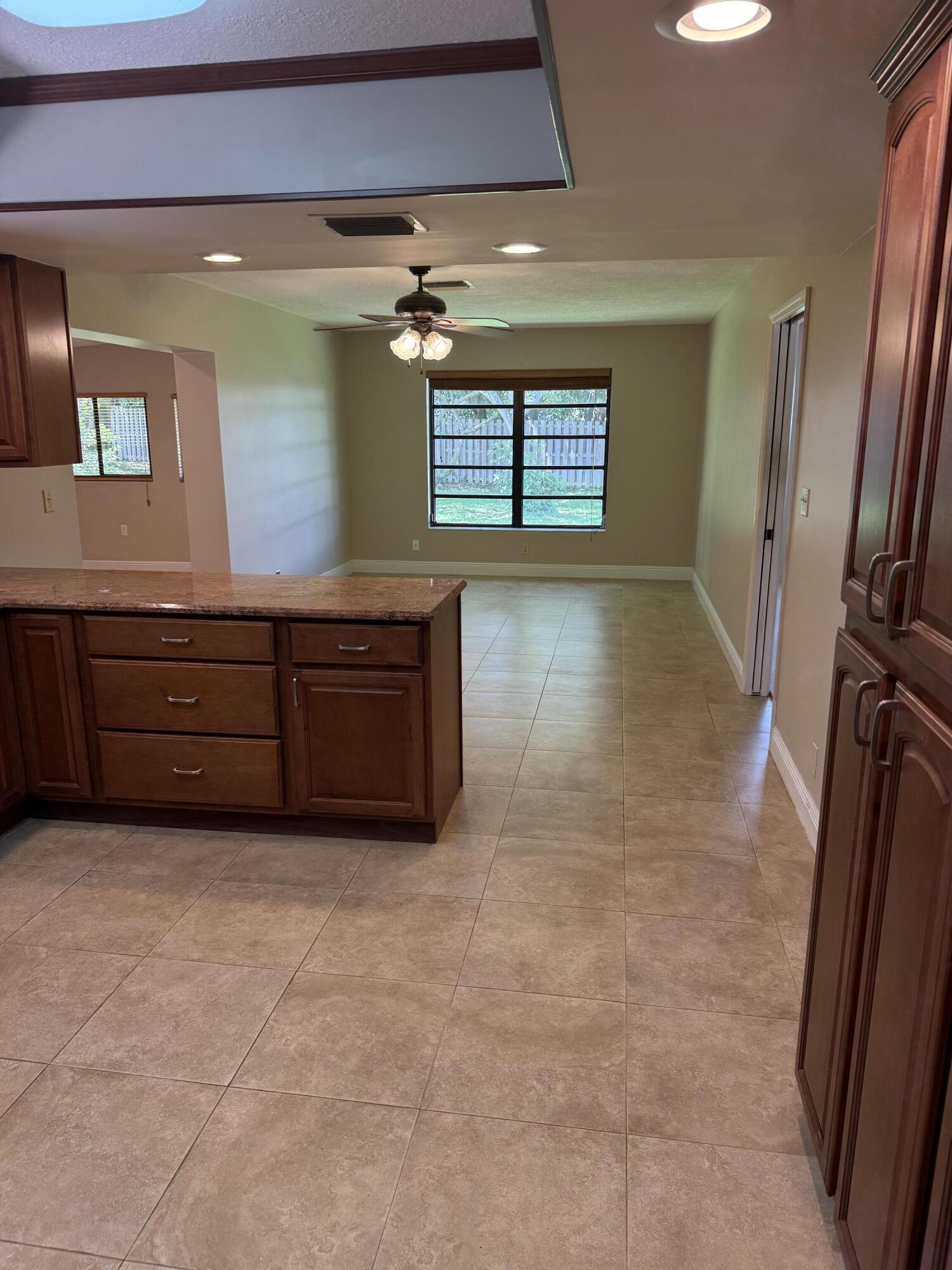 KNOB HILL SUB - Residential