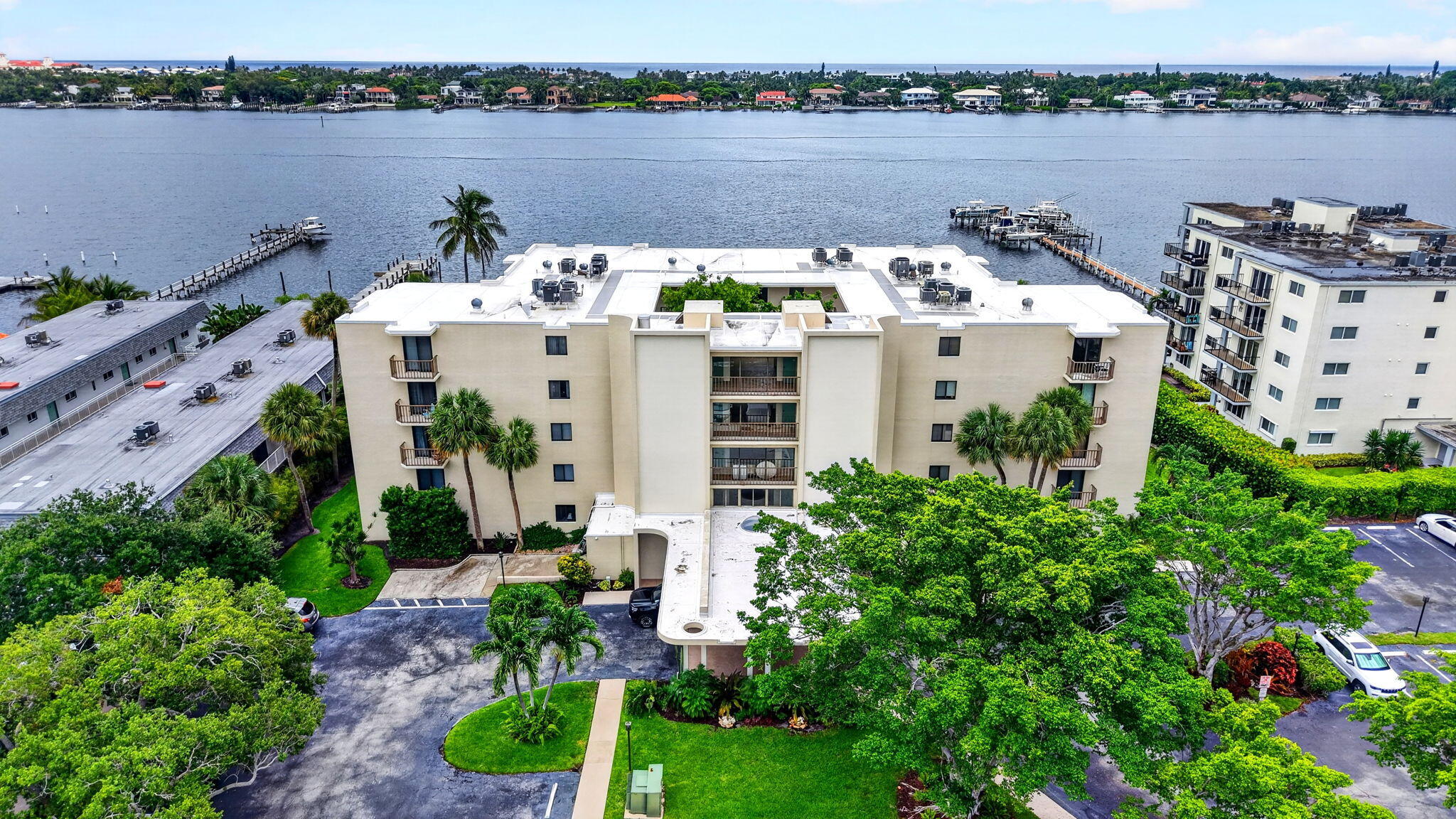 1202 S Lake Drive 105