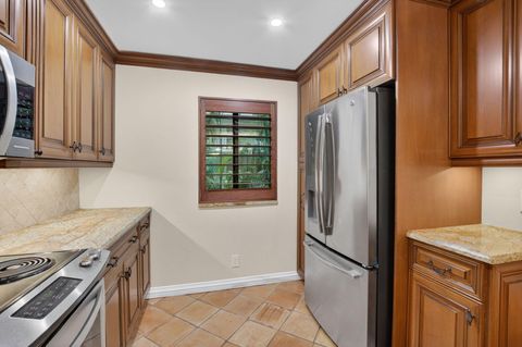 Tiny photo for 1202 S Lake Drive #105, Lantana, FL 33462 (MLS # B26037294)