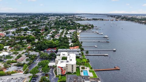Tiny photo for 1202 S Lake Drive #105, Lantana, FL 33462 (MLS # B26037294)