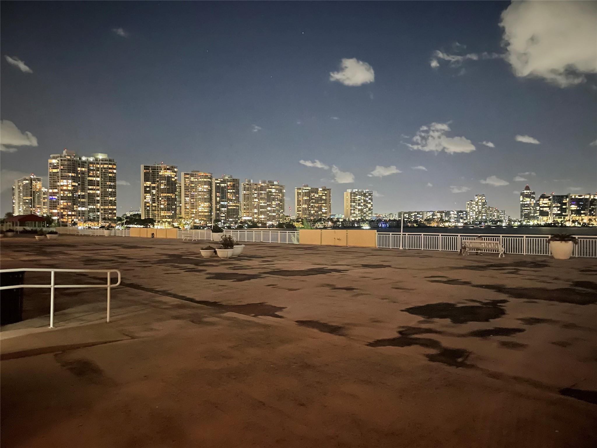 winston towers - Residential