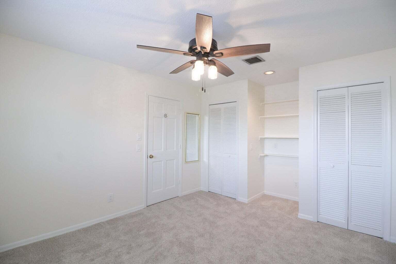 SEAGATE HARBOR - Residential Lease