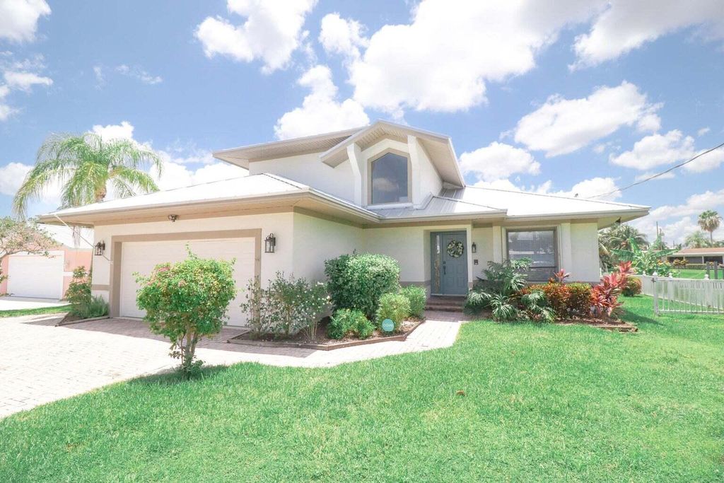 Photo of 1694 SW Boatswain Place, Palm City, FL 34990 (MLS # B26026977)