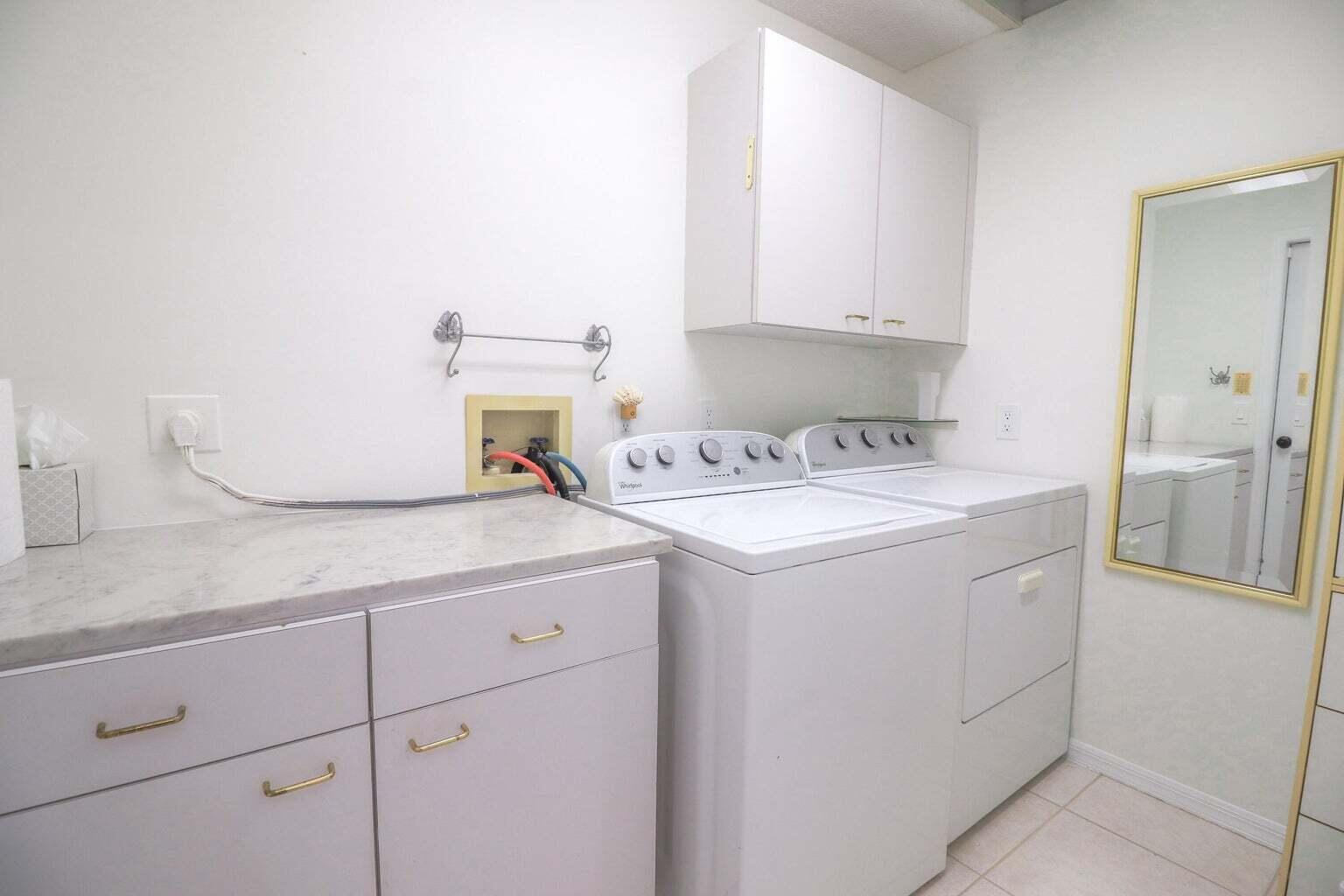 SEAGATE HARBOR - Residential Lease