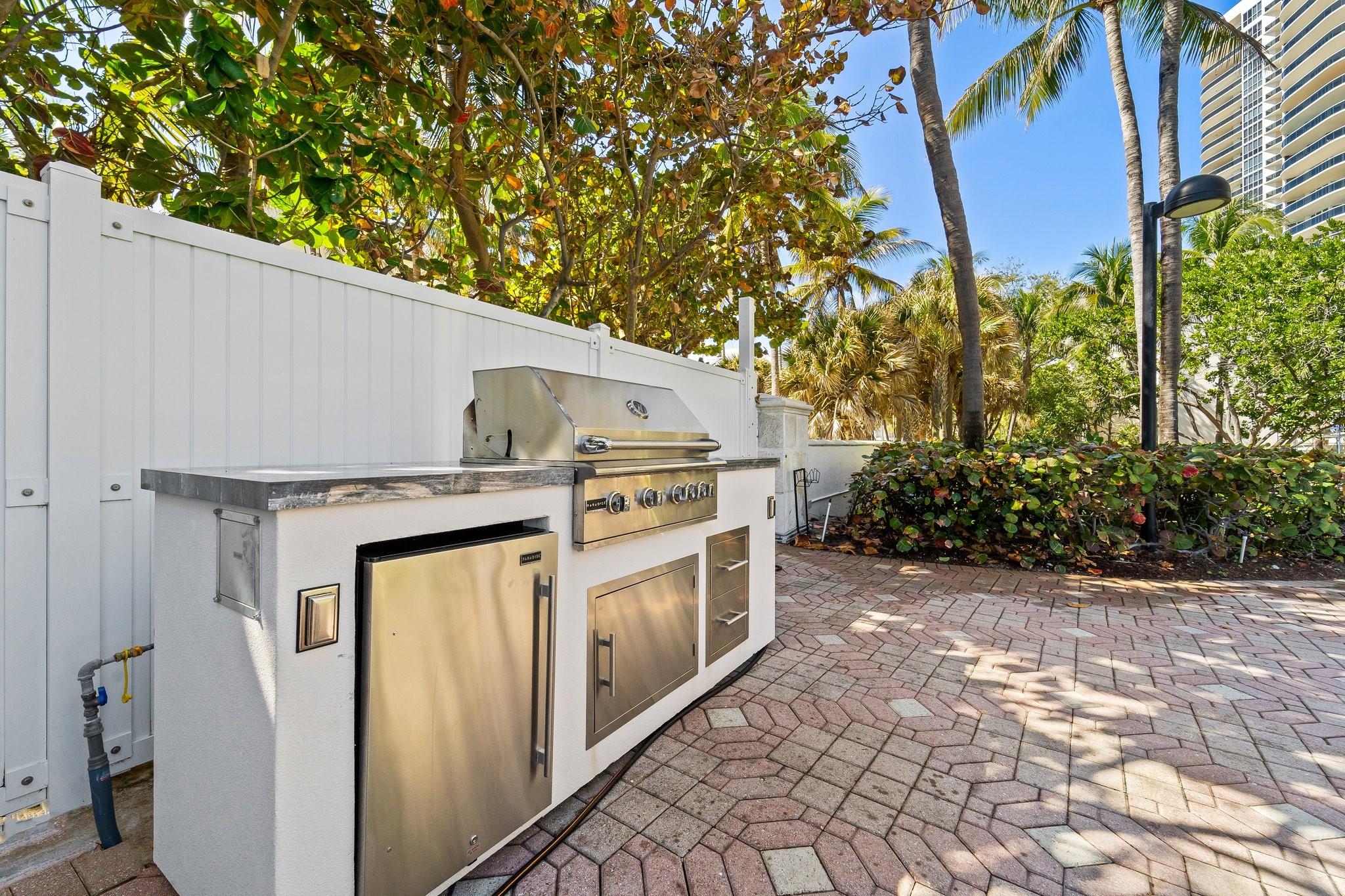 L'HERMITAGE - Residential