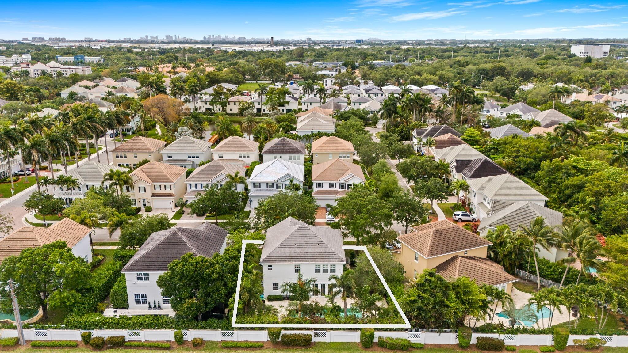 RIVER OAKS - Residential