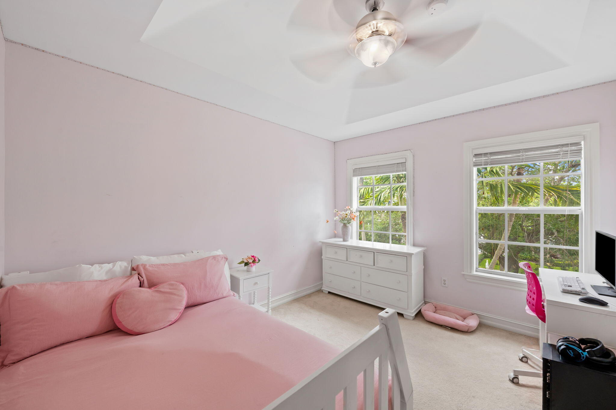 RIVER OAKS - Residential