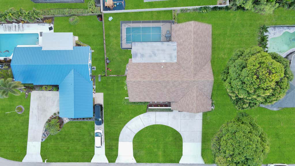 Photo of 4186 Magnolia Street, Palm Beach Gardens, FL 33418 (MLS # R10938196)