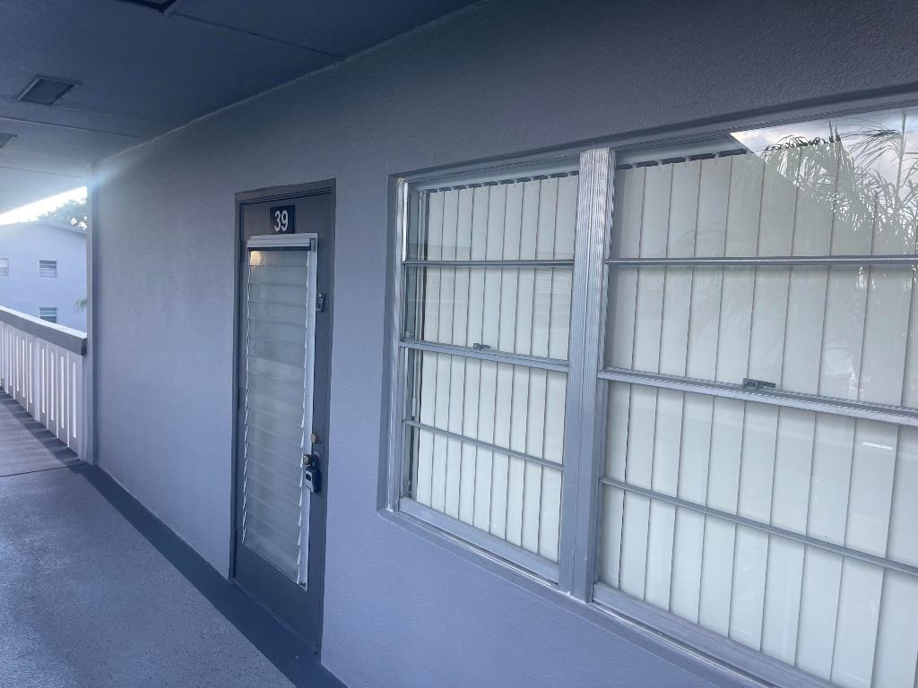 SUFFOLK AT CENTURY VILLAGE CONDO - Residential