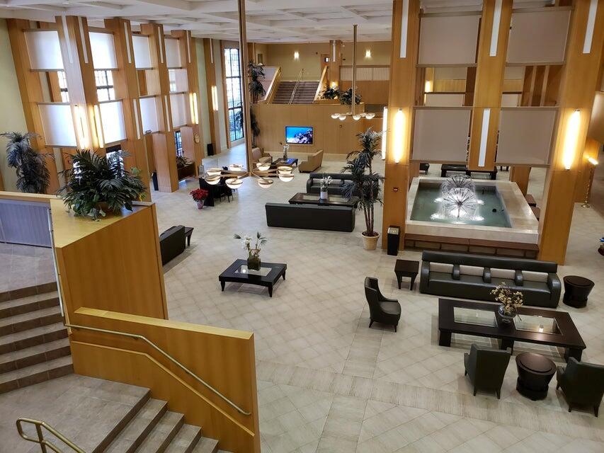 SUFFOLK AT CENTURY VILLAGE CONDO - Residential