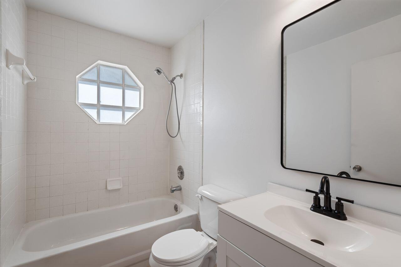 PORT MALABAR UNIT 50 - Residential