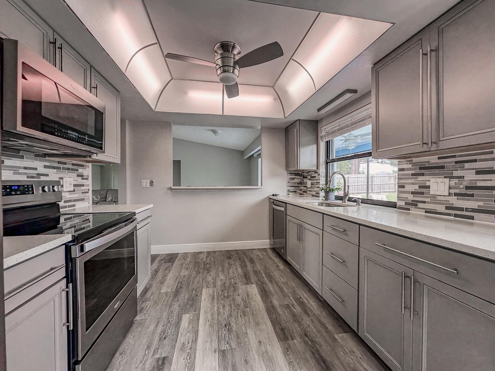 PORT ST LUCIE SECTION 40 - Residential