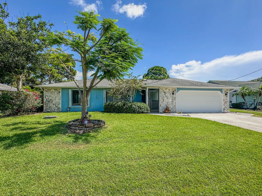 Photo of 2433 SE Hallahan Street, Port Saint Lucie, FL 34952 (MLS # R11133847)