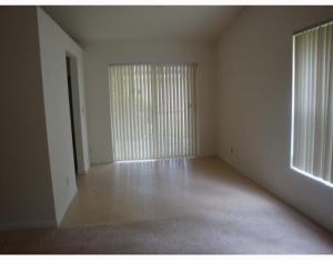 PALM CLUB - Residential Lease