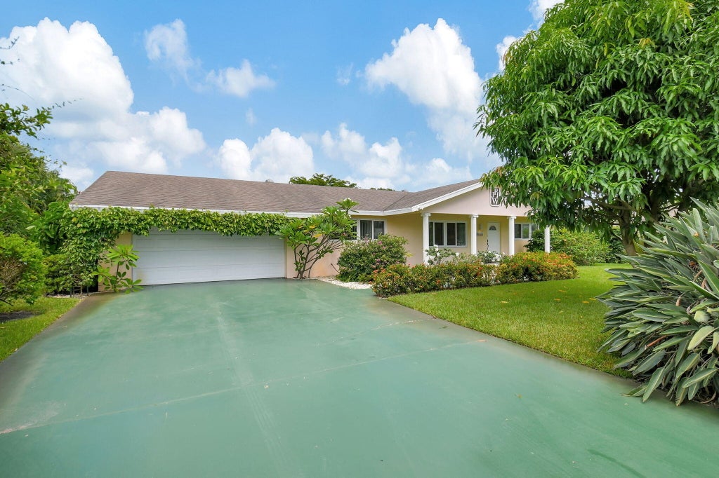 Photo of 4599 Brady Boulevard, Delray Beach, FL 33445 (MLS # R11059077)