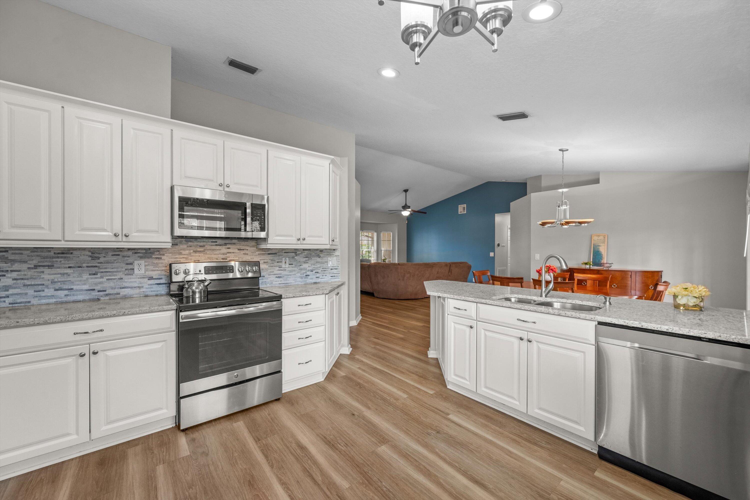 CYPRESS HEAD UNIT 2 - Residential