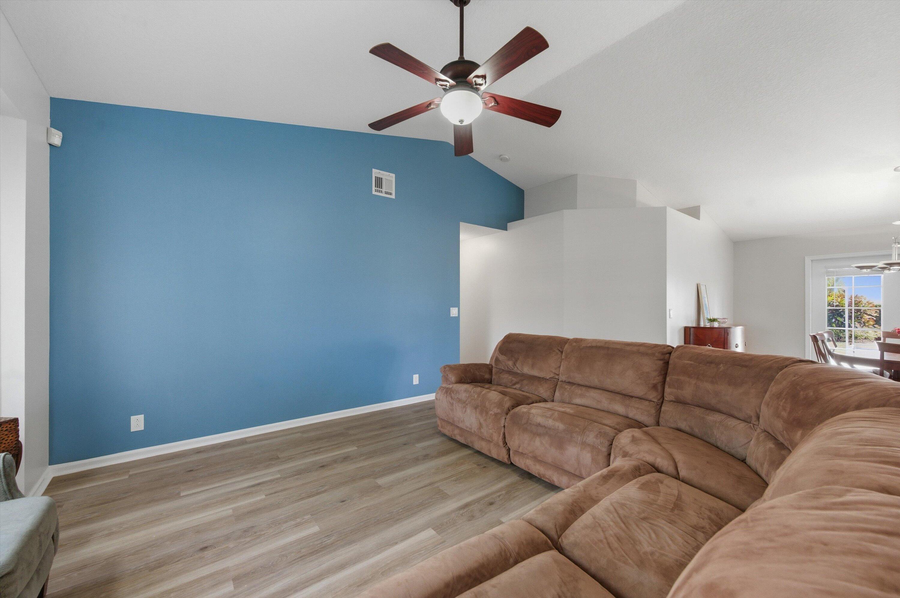 CYPRESS HEAD UNIT 2 - Residential