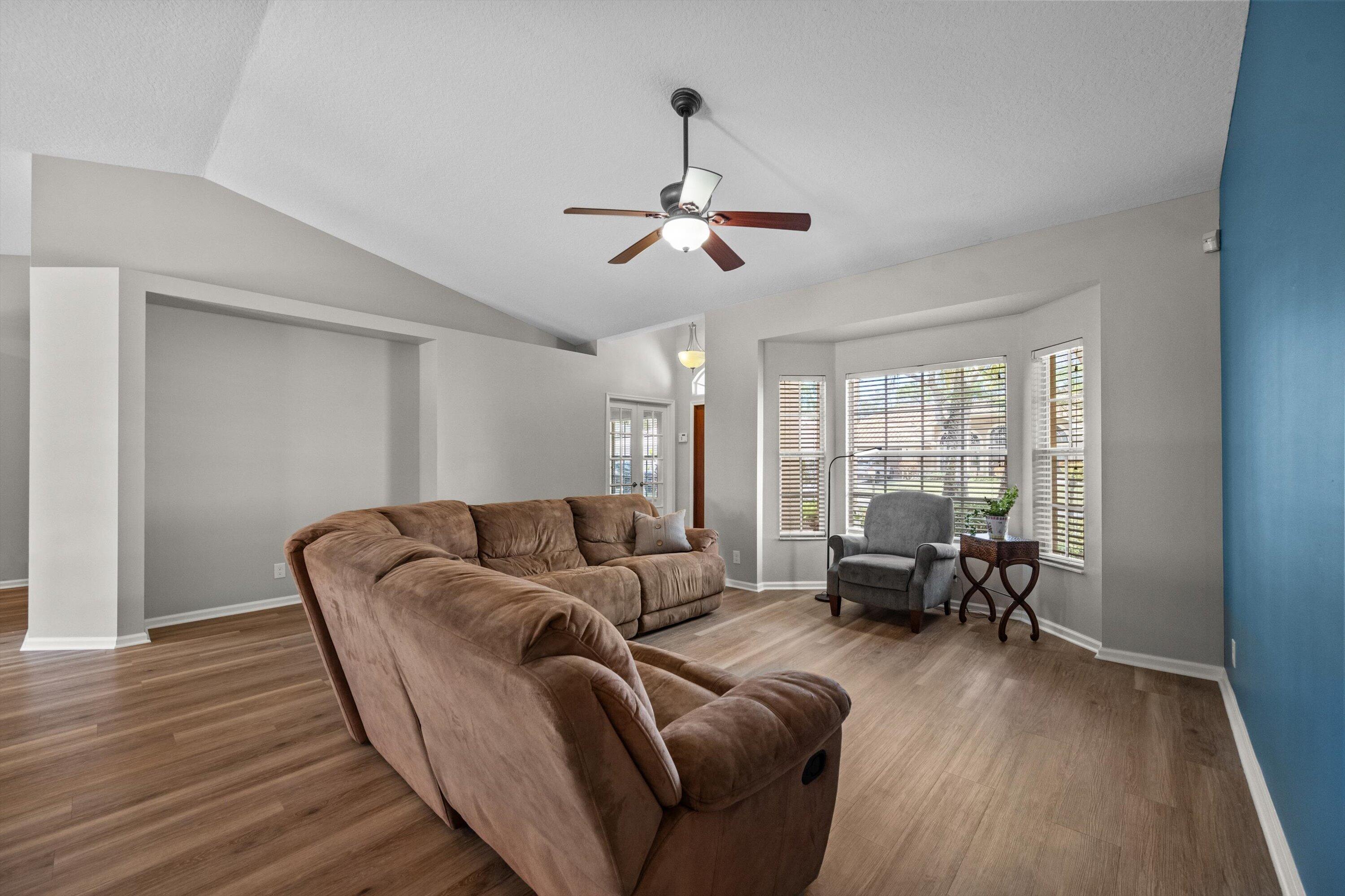 115 Silver Bell Crescent