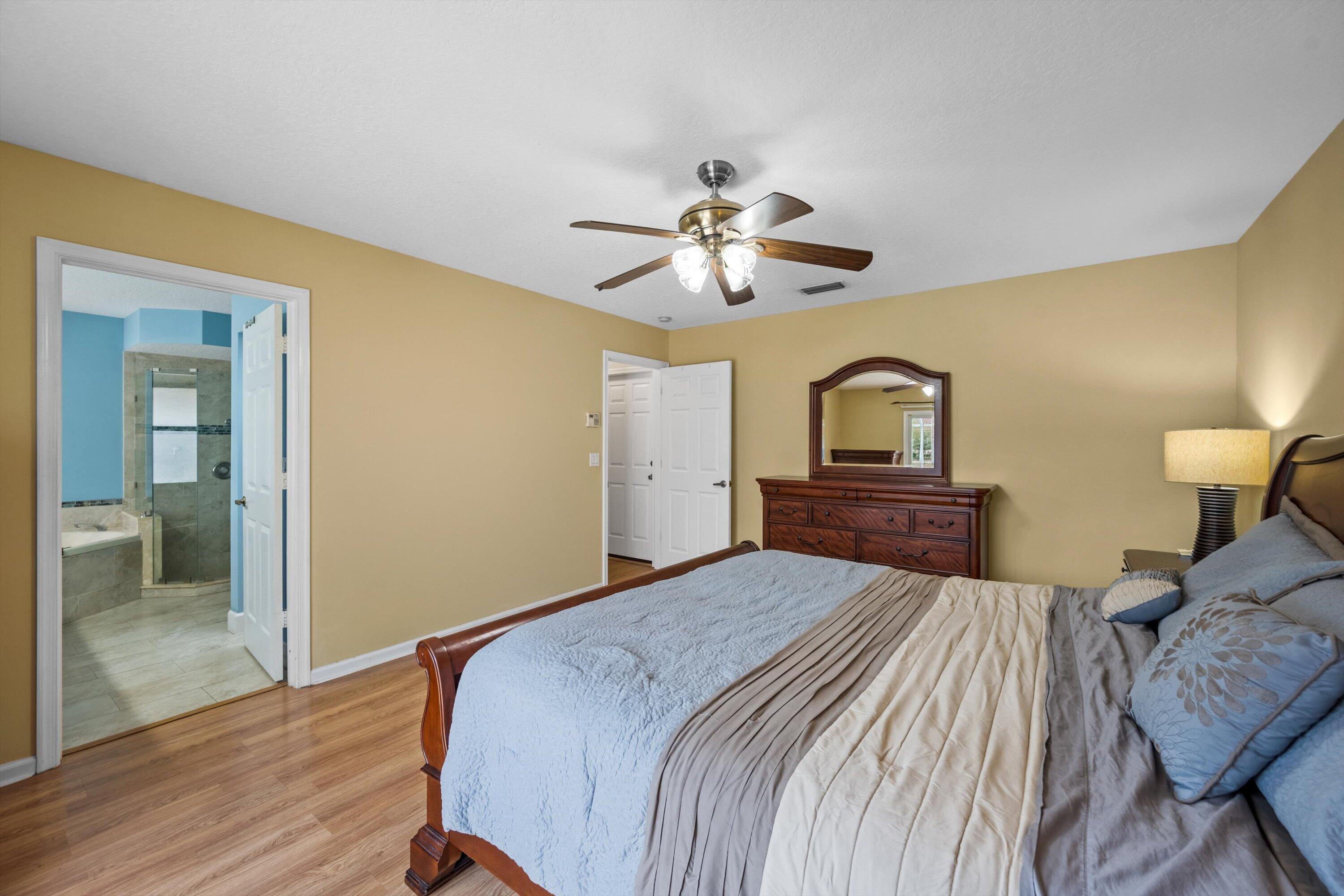 CYPRESS HEAD UNIT 2 - Residential