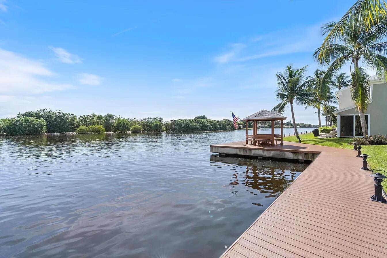 View Delray Beach, FL 33483 townhome