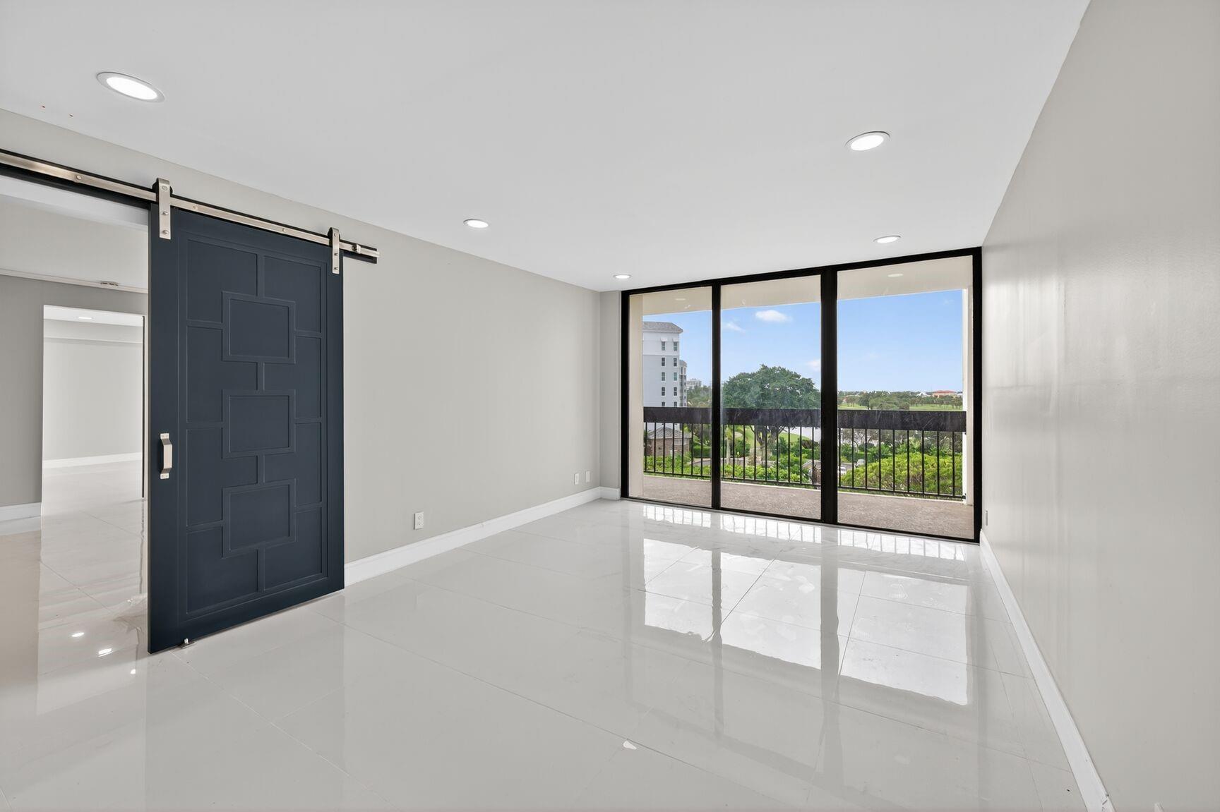 View photos, virtual tours, details... 2400 Presidential Way 505