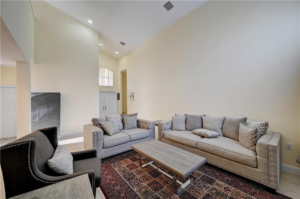 Wyndham Lakes - Residential