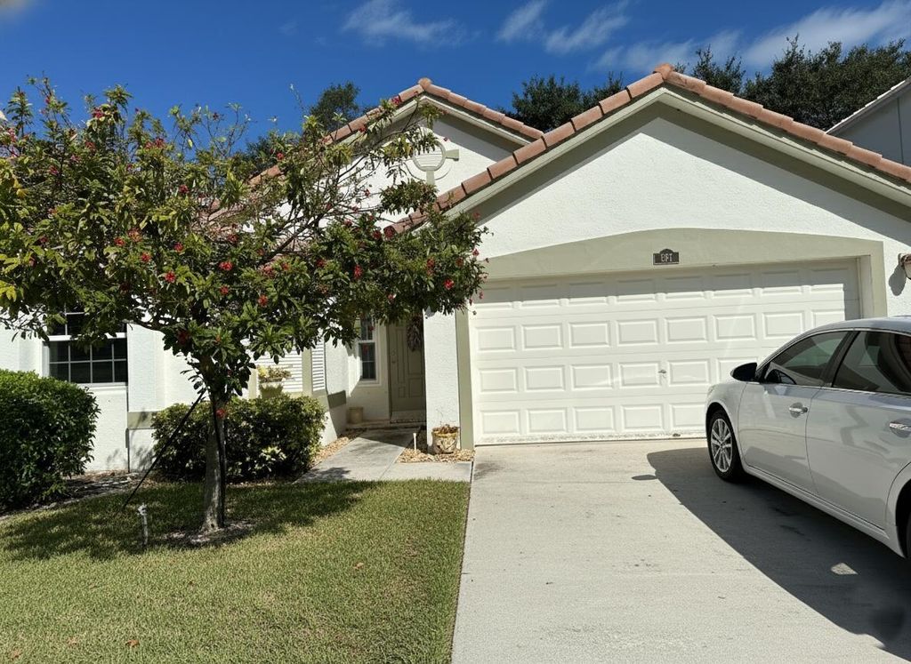 Photo of 137 Egret Drive, Jupiter, FL 33458 (MLS # R11133870)