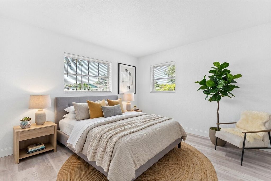 Photo of 308 Stillwater Drive, Jupiter, FL 33458 (MLS # B26017099)