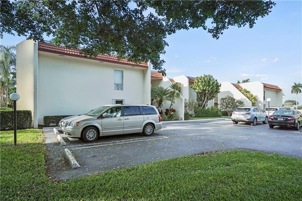 LANDS OF THE PRESIDENT - Residential