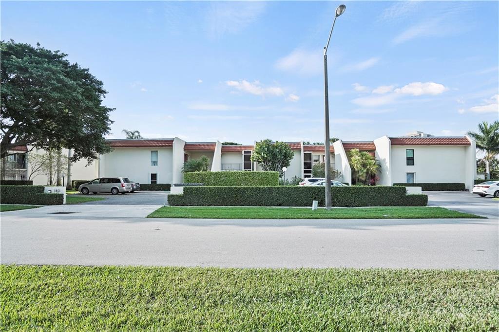 LANDS OF THE PRESIDENT - Residential