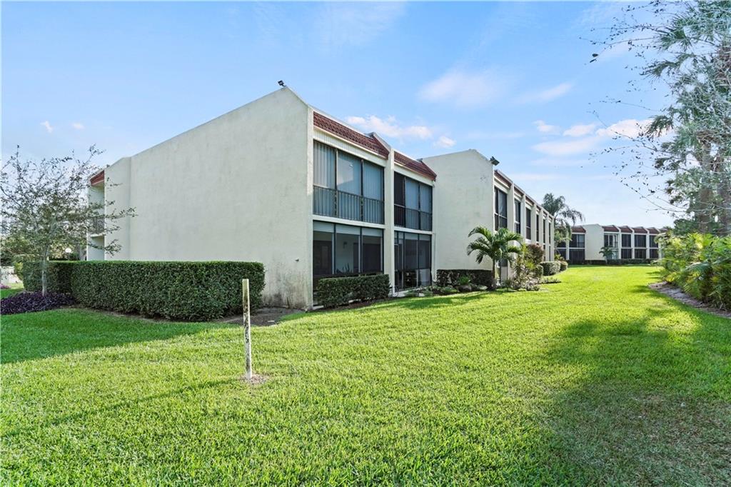 LANDS OF THE PRESIDENT - Residential