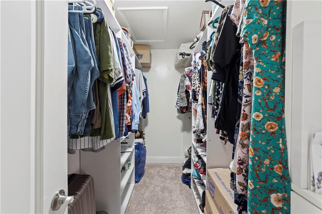 LANDS OF THE PRESIDENT - Residential