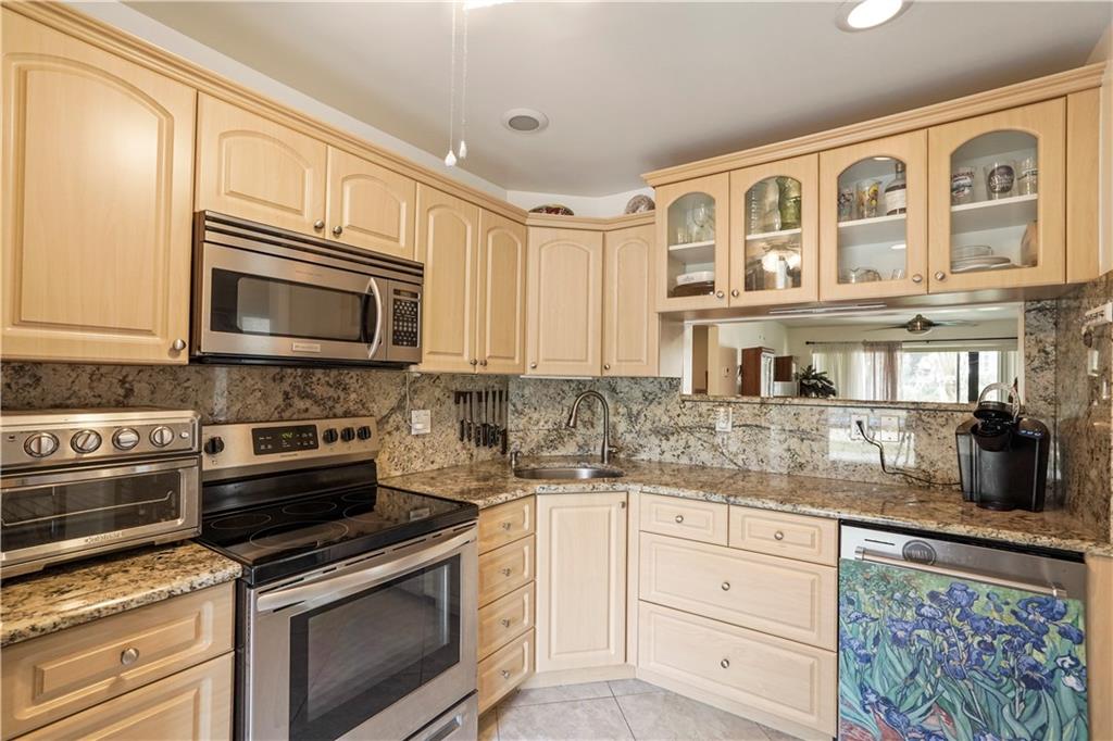 LANDS OF THE PRESIDENT - Residential