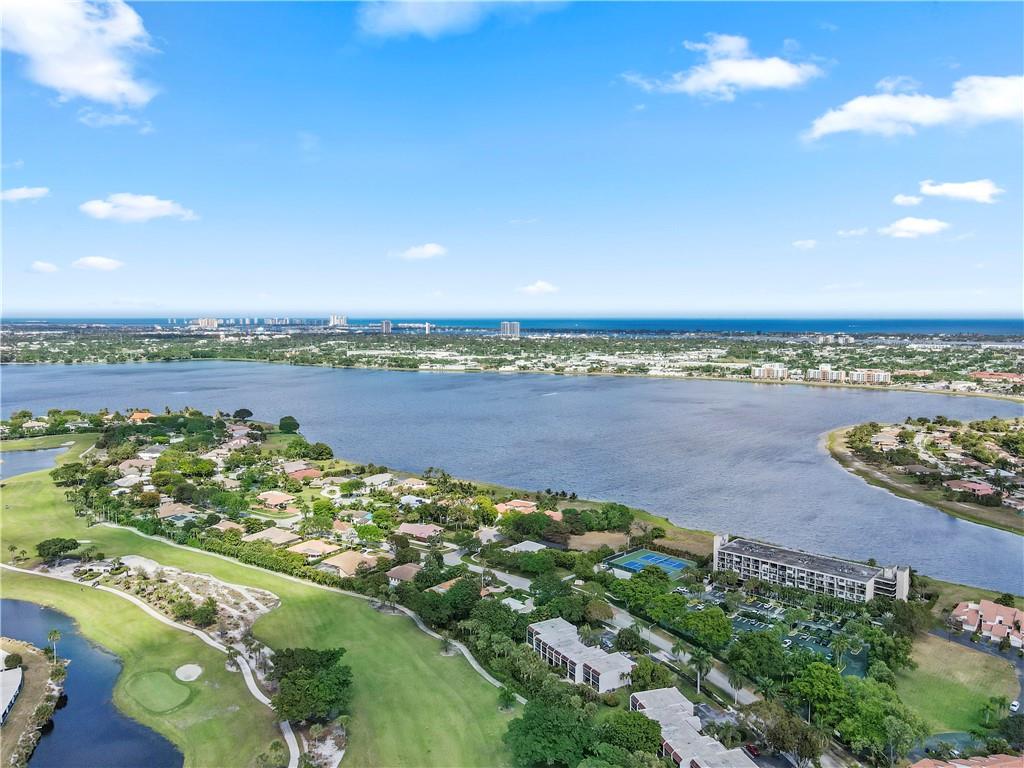 LANDS OF THE PRESIDENT - Residential