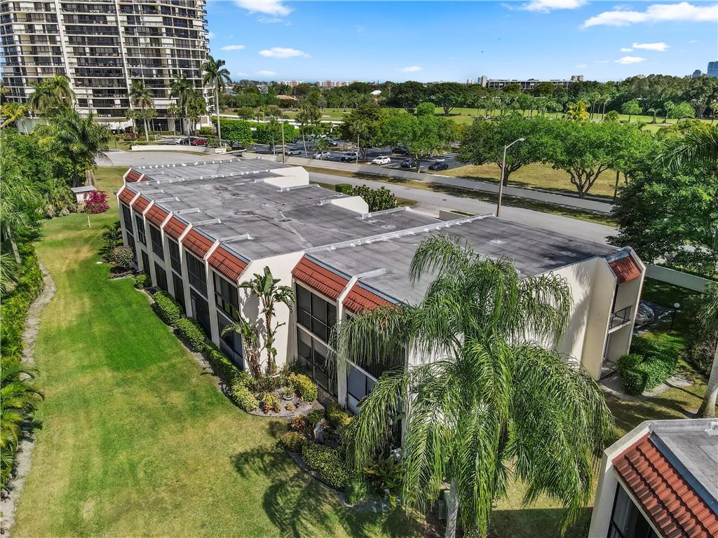 LANDS OF THE PRESIDENT - Residential