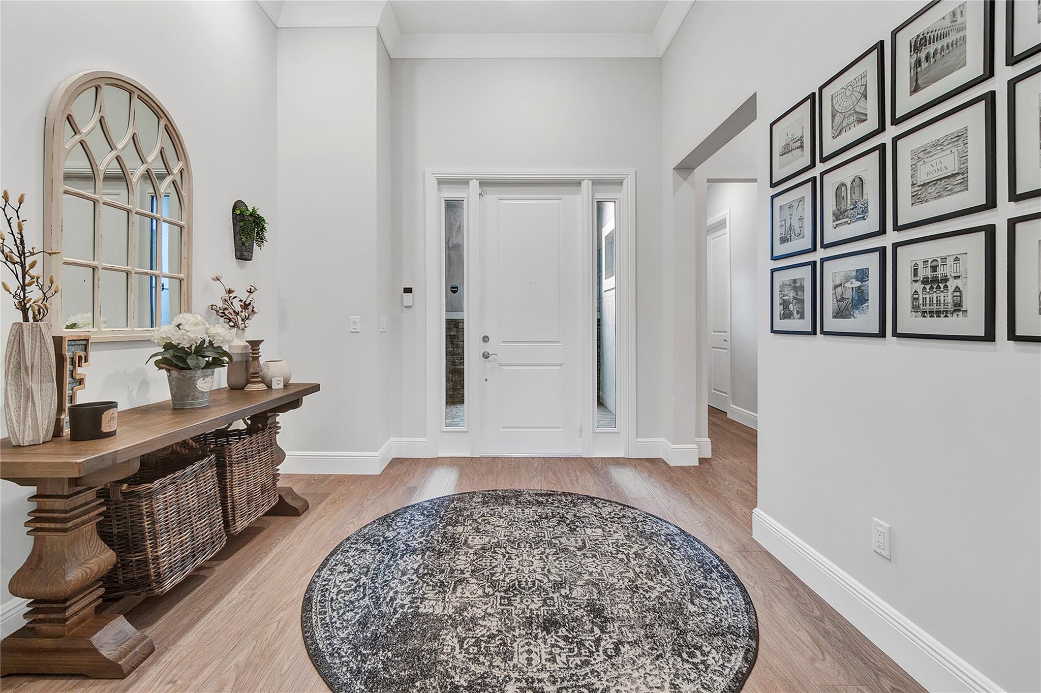 9682 Captiva Cir