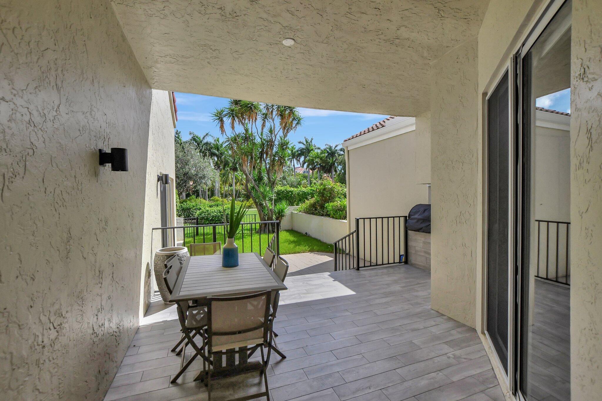 LOS RAYOS DE SOL - Residential Lease