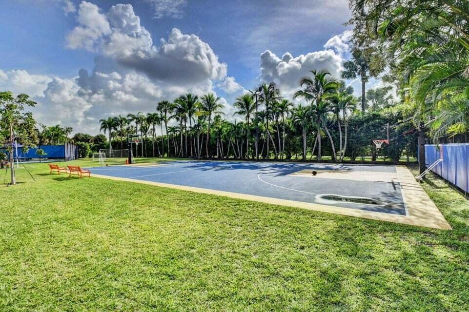 LOS RAYOS DE SOL - Residential Lease