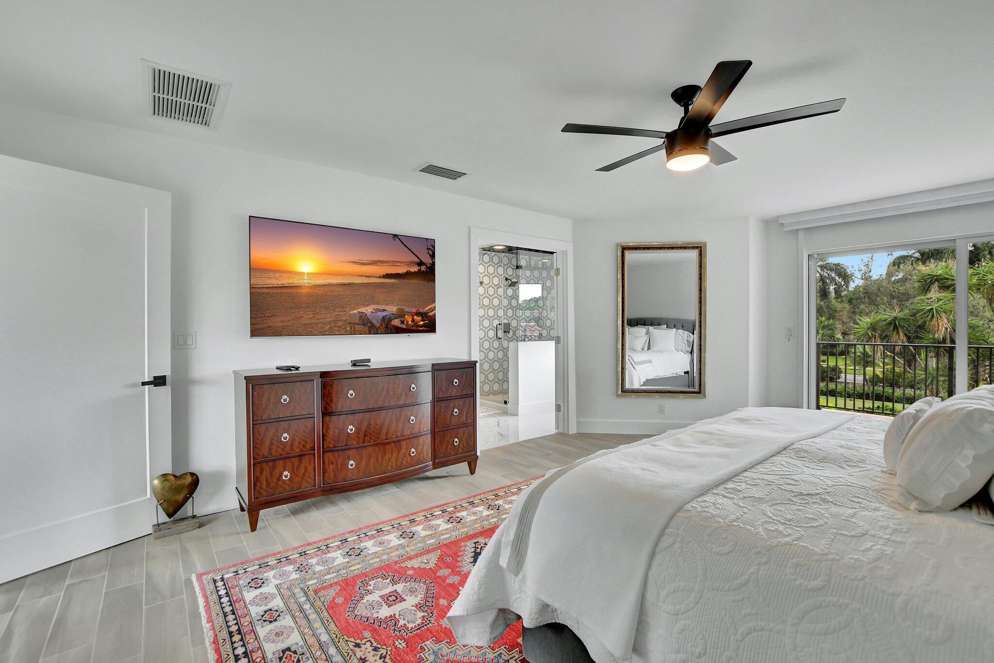 LOS RAYOS DE SOL - Residential Lease