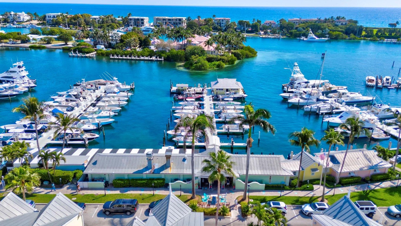 Lighthouse Bay Condo - Residential