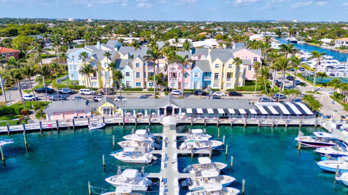 Lighthouse Bay Condo - Residential